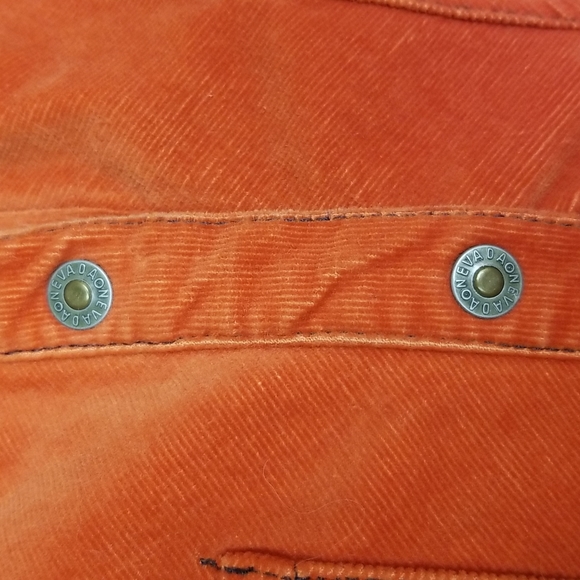 🧚♀️Nevada orange corduroy jean jacket. Fit small to Medium - Picture 10 of 11